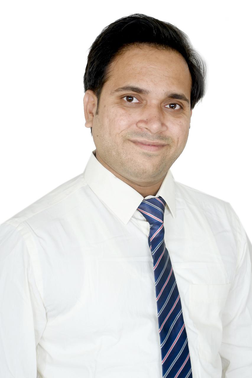 Dr. MM Tripathi